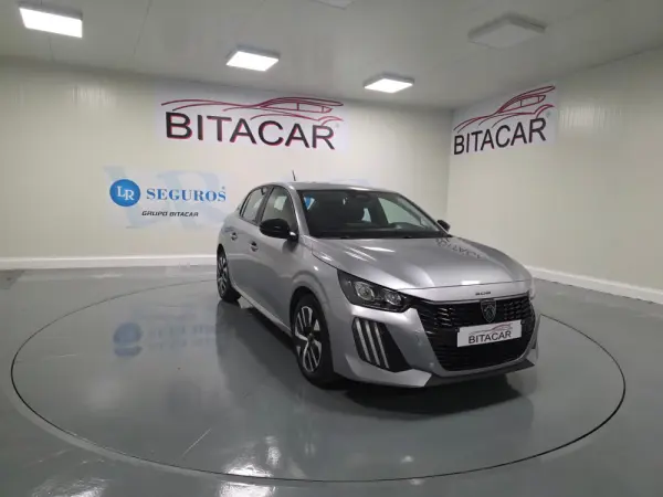 Peugeot 208 1.2 STYLE 1
