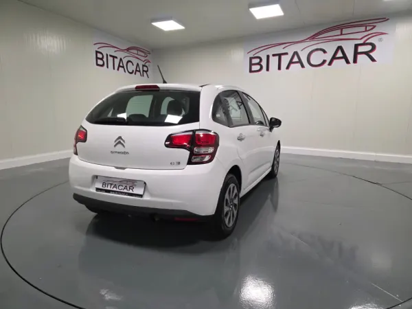 Citroën C3 1.0 VTi Seduction 23