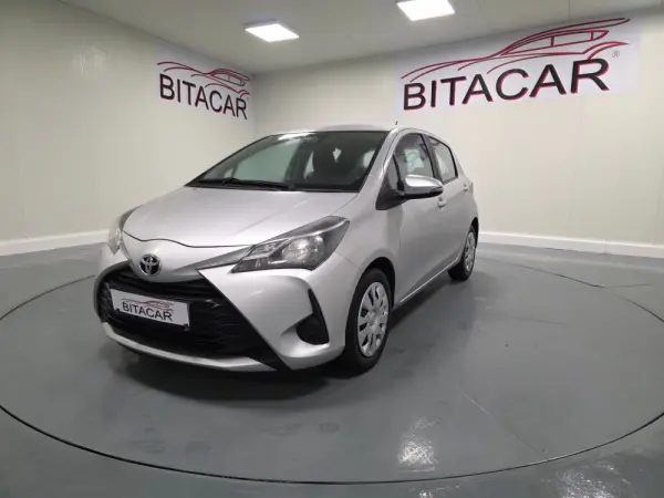 Toyota Yaris 1.4 D-4D ACtive+AC 11