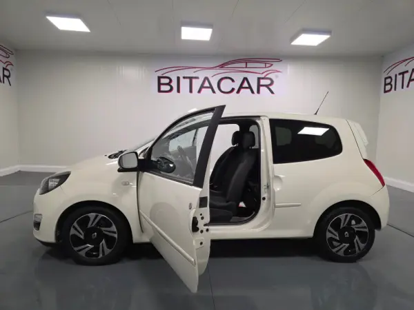 Renault Twingo 1.2 16V Dynamique 21