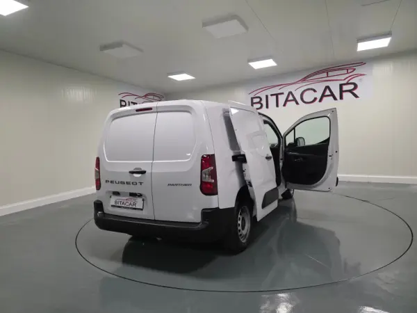 Peugeot Partner 1.5 BLUEHDI 100CV LONGA CAMARA TRASEIRA 66