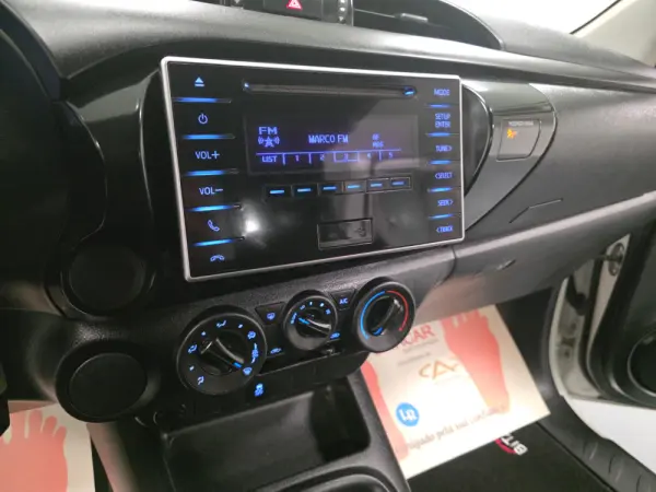 Toyota Hilux 2.4 D-4D 2WD CD 25