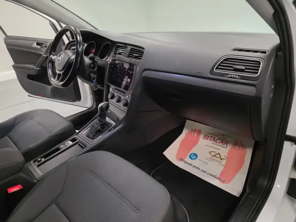 Volkswagen e-Golf AC/DC 47