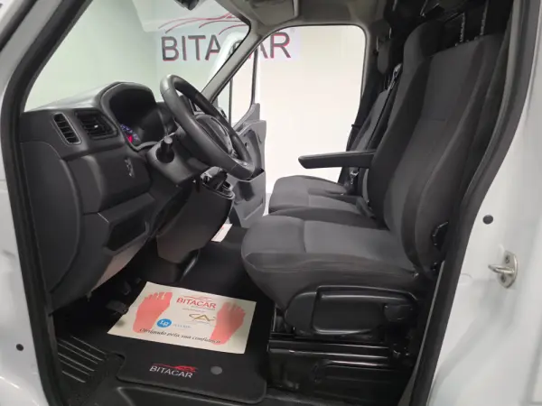 Renault Master L2H2 135CV IVA DEDUTIVEL 84