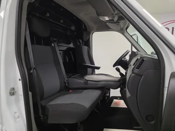 Renault Master L2H2 135CV IVA DEDUTIVEL 70