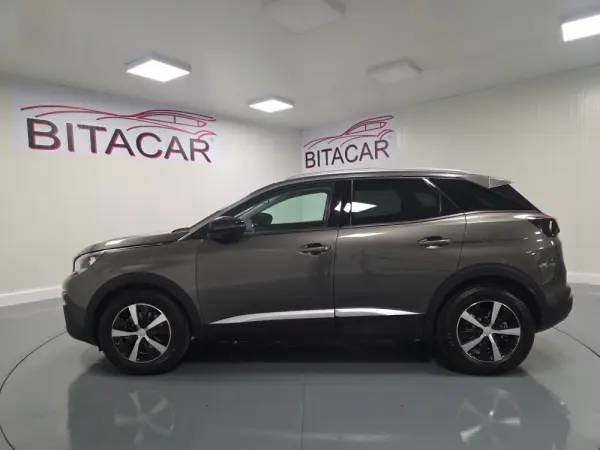 Peugeot 3008 1.5 BLUEHDI ACTIVE 22