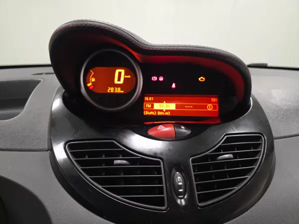 Renault Twingo 1.2 16V Dynamique 74