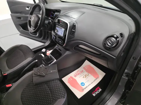 Renault Captur 1.5 DCI EXCLUSIVE 83