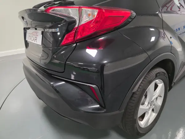 Toyota C-HR 1.8 HSD CONFORT 25