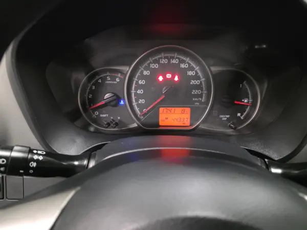 Toyota Yaris BIZZ 1.4 D-4D 90CV IVA DEDUTIVEL 99