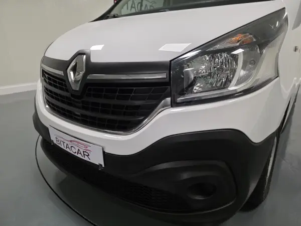 Renault Trafic 2.0 DCI L1H1 120CV IVA DEDUTIVEL 9