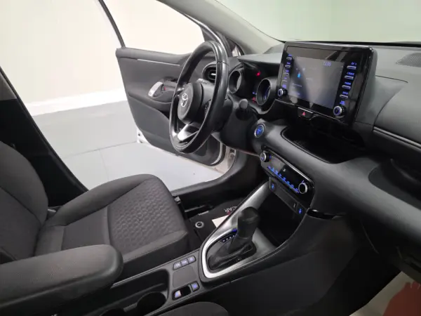 Toyota Yaris 1.5 HDF EXCLUSIVE 82