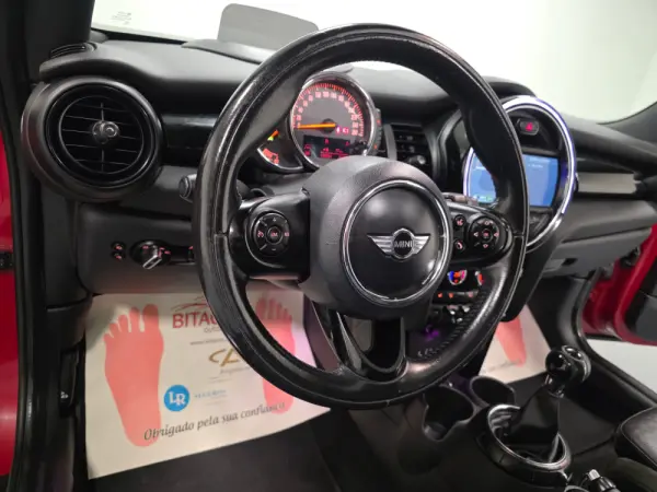 MINI 3 Portas Cooper D 86