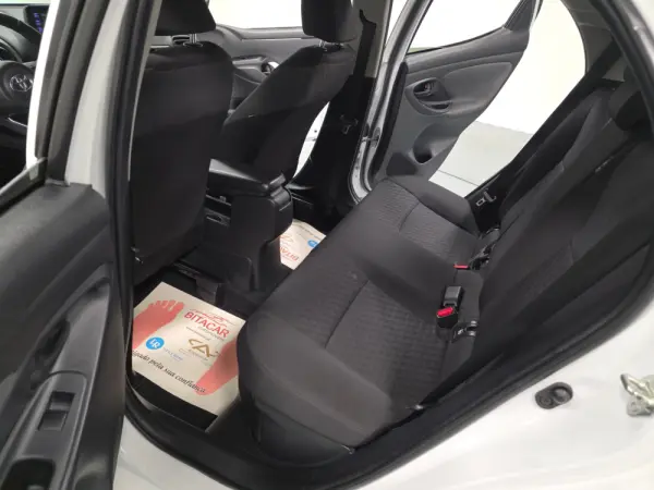 Toyota Yaris 1.5 HDF EXCLUSIVE 74