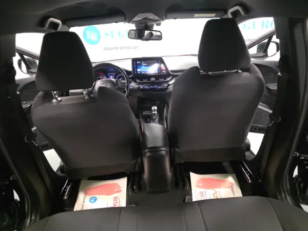 Toyota C-HR 1.8 HSD CONFORT 58