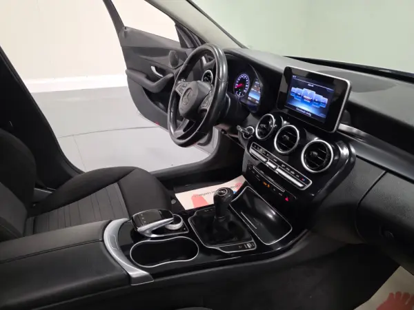Mercedes-Benz C 200 D BLUETEC STATION 75