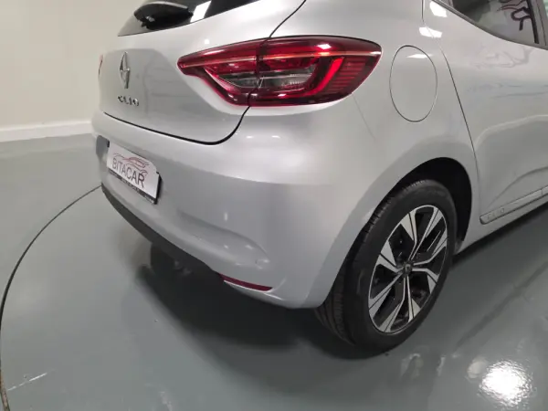 Renault Clio 1.0 TCE LIMITED 49