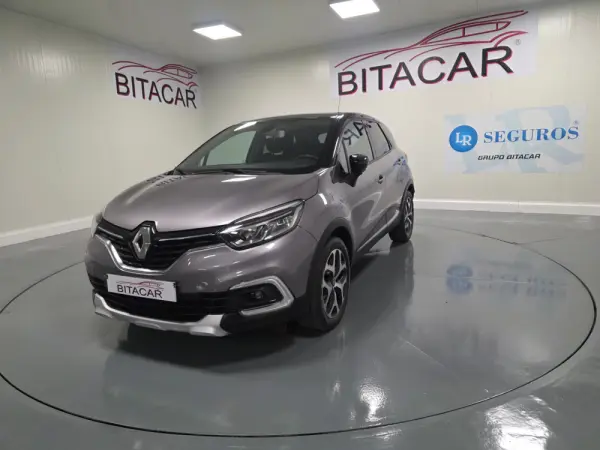 Renault Captur 1.5 DCI EXCLUSIVE 12