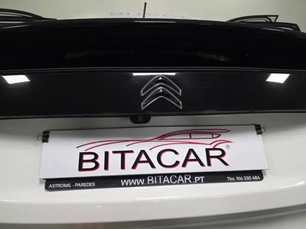 Citroen e-C4 SHINE 62