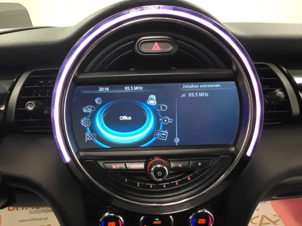 MINI 3 Portas Cooper D 96