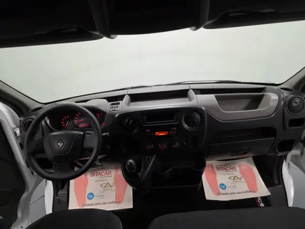 Renault Master 2.3 dCi L2H2 3.5T 81