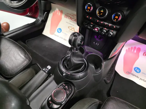 MINI 3 Portas Cooper D 107