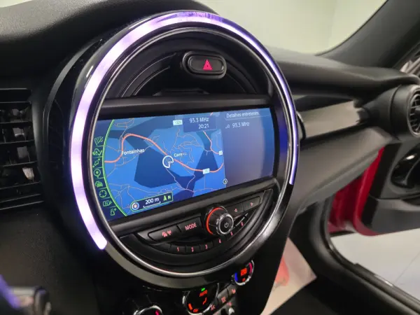 MINI 3 Portas Cooper D 114