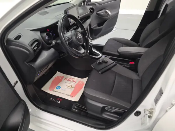 Toyota Yaris 1.5 HDF EXCLUSIVE 93