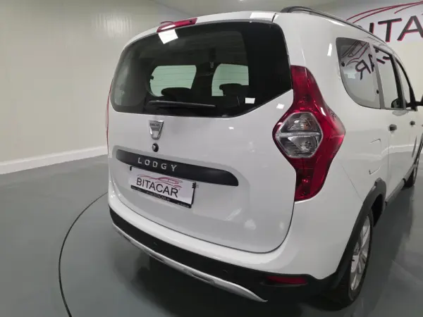 Dacia Lodgy 1.2 STEPWAY 29