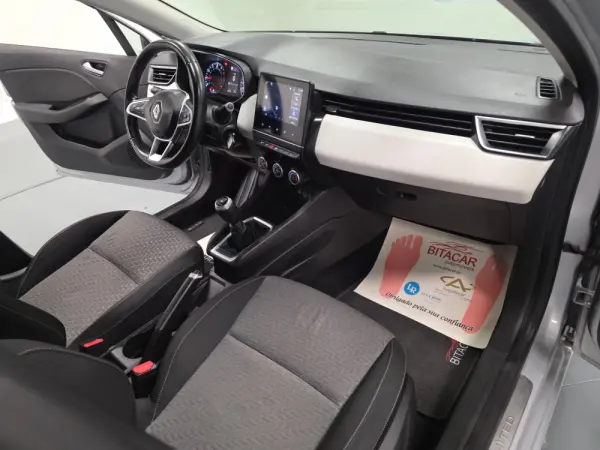 Renault Clio 1.0 TCE LIMITED 84