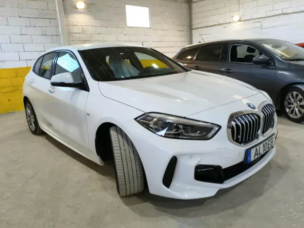 BMW 116 d Pack Desportivo M 1