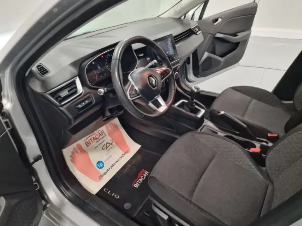 Renault Clio INTENS 9