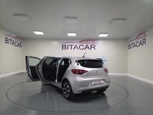 Renault Clio 1.0 TCE LIMITED 55