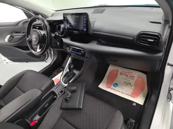 Toyota Yaris 1.5 HDF EXCLUSIVE 87