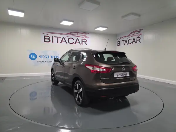 Nissan Qashqai 1.5 dCi N-Connecta Led 25
