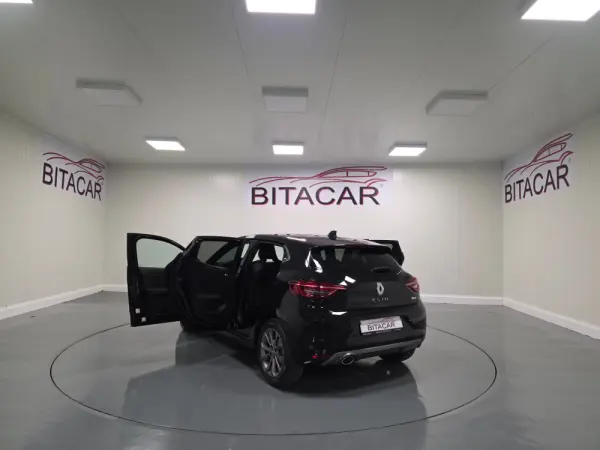 Renault Clio 1.5 DCI RS LINE 4