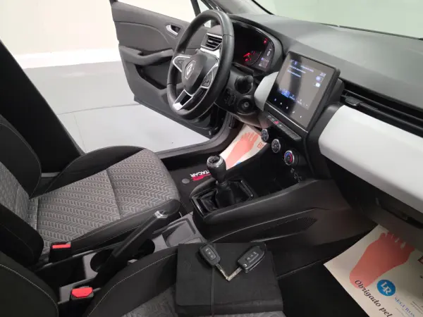 Renault Clio 1.0 TCe Evolution 13