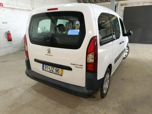 Peugeot Partner TEPEE 1.6 BLUEHDI 5 LUGARES 3