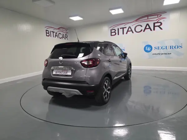 Renault Captur 1.5 DCI EXCLUSIVE 45