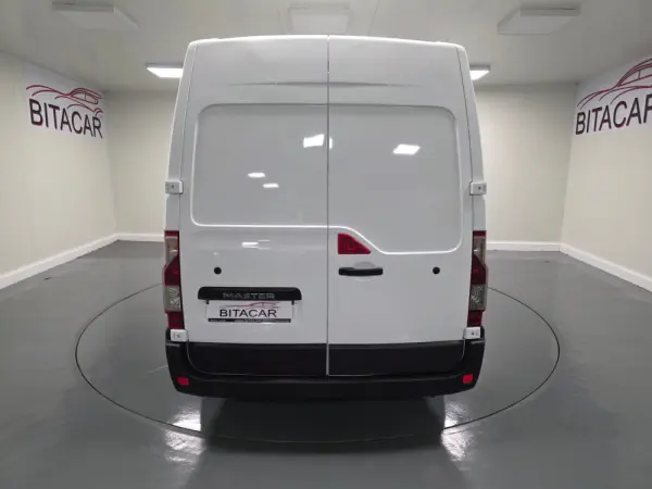 Renault Master L2H2 2.3 DCI 135CV GPS IVA DEDUTIVEL 25