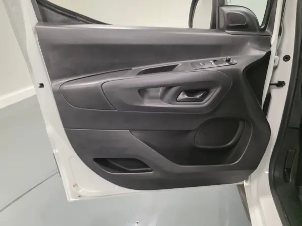 Toyota Proace CITY 1.5D IVA DEDUTIVEL 55