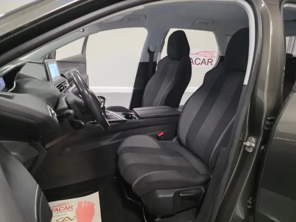 Peugeot 3008 1.5 BLUEHDI ACTIVE 98
