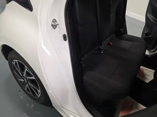 Toyota Yaris 1.5 HDF EXCLUSIVE 71