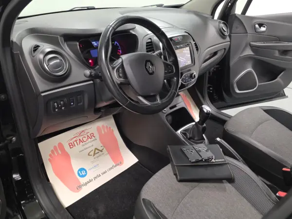 Renault Captur 1.5 DCI EXCLUSIVE 27