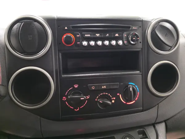 Peugeot Partner 1.6 HDI L1 PACK CD CLIM 77