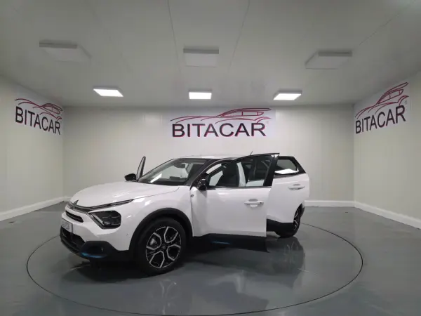 Citroen e-C4 SHINE 51