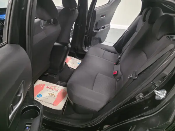 Toyota C-HR 1.8 HSD CONFORT 56