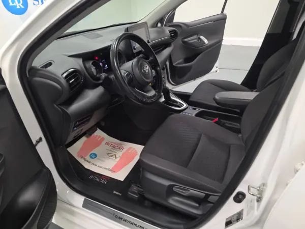 Toyota Yaris 1.5 HDF EXCLUSIVE 86