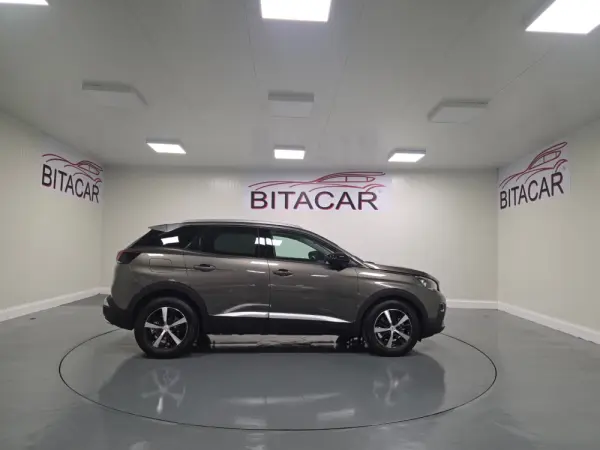 Peugeot 3008 1.5 BLUEHDI ACTIVE 54