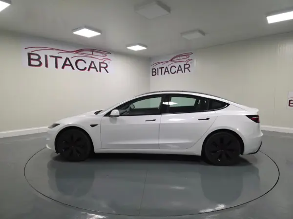 Tesla Model 3 Tração Traseira Premium 18